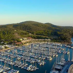 **** Aparthotel Marina Di Scarlino Italien