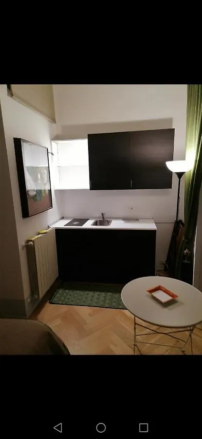 Art12 B&B Naples 0*,  Italy